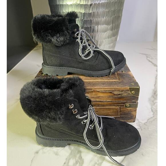 Rock and Candy by Zigi Shearling Boots in Black - Picture 6 of 10
